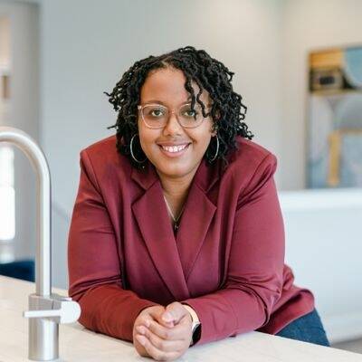 Bre'Anna Tinsley '14
